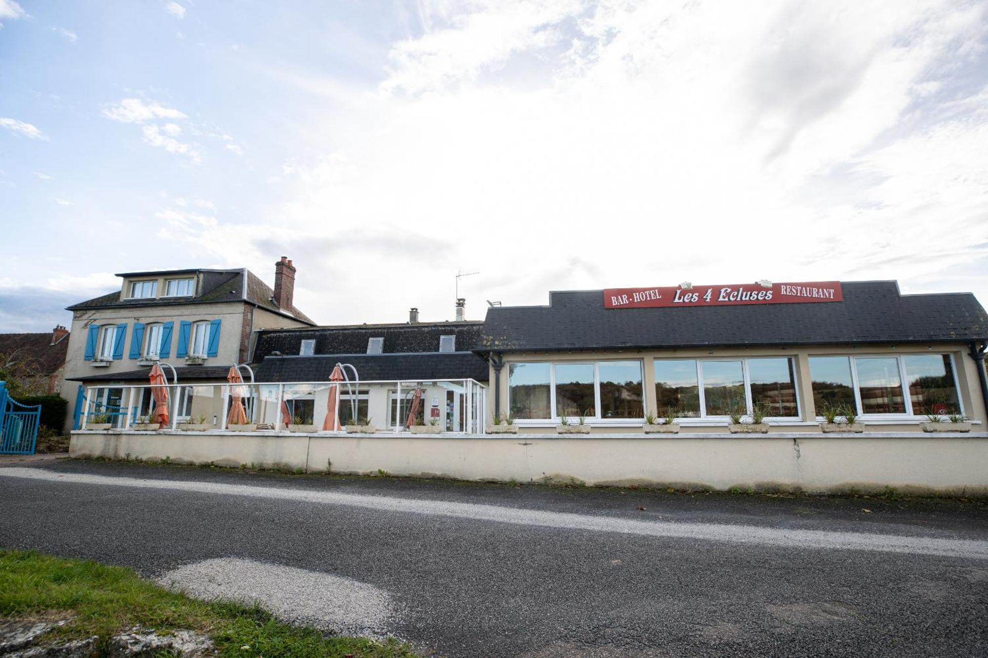 Hotel Restaurant Des 4 Ecluses Gaillon Exteriér fotografie